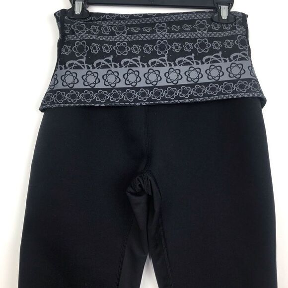 Zaggora Exercise Slimming Crop Pants - Picture 9 of 11